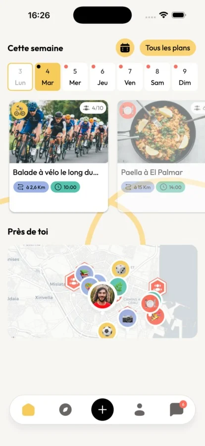 Écran de vibeelo avec les plans de la semaine et une carte de ce qui se passe près de chez toi